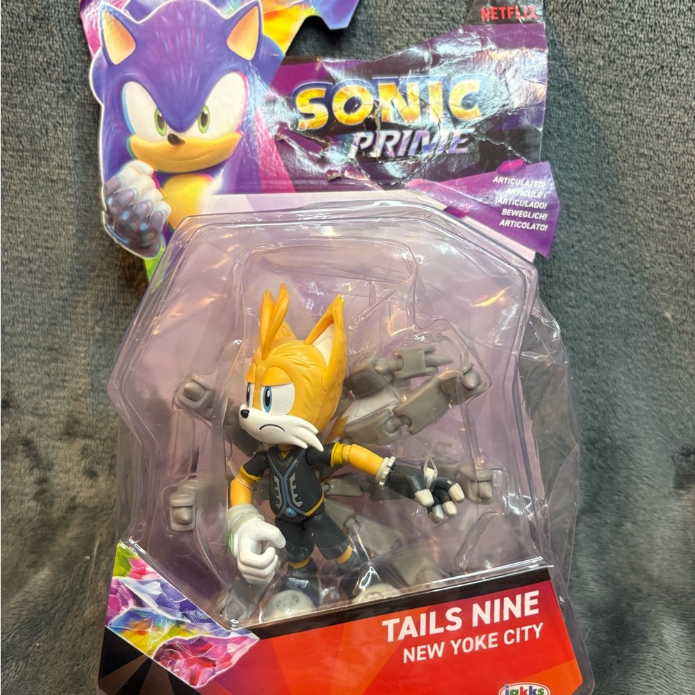Tails Nine Action Figure - Yellow